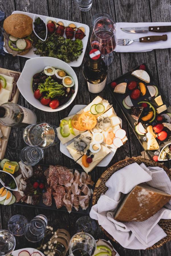 ロイトシャッハ Weingut Peter Grill Bed & Breakfast エクステリア 写真